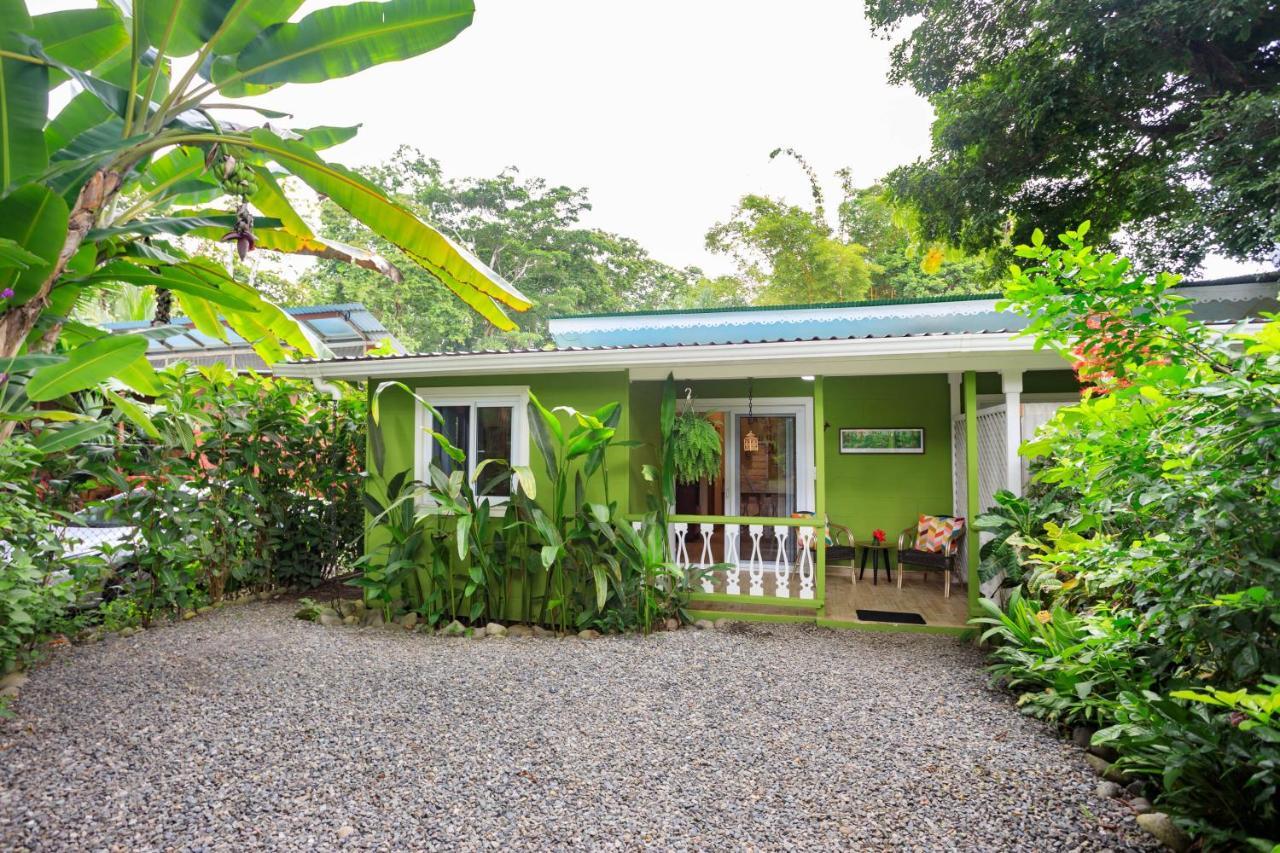 Kalawala Hotel Puerto Viejo de Talamanca Buitenkant foto